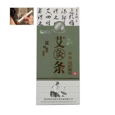 Le soulagement de la douleur facilité par le bâton de moxibustion chinois