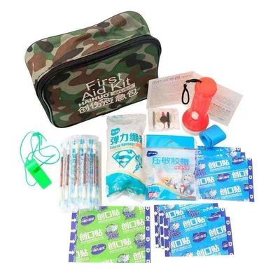 Kit de survie de premiers secours tactique d'urgence avec sac à dos et matériel de camouflage