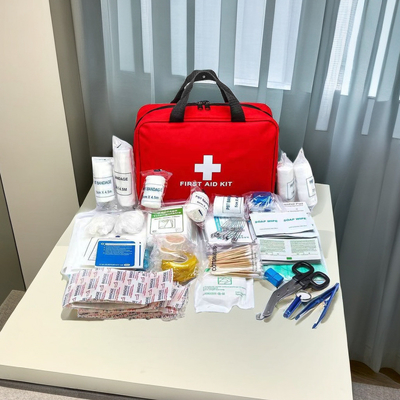 25 pièces ensemble kit de premiers soins pour animaux de compagnie pour les chiens 5 ans de durée de conservation pratique et portable
