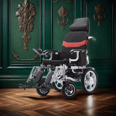 Chaise roulante électrique pratique avec poids de charge de 120 kg et conception pliante motorisée