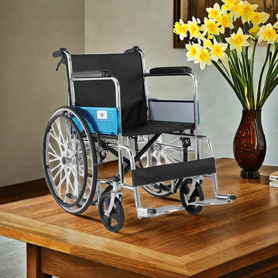 fauteuil roulant manuel léger pour personnes âgées pour une utilisation pratique et confortable