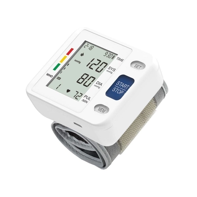Sphygmomanomètre de poignet avec affichage numérique automatique et détection des irrégularités cardiaques